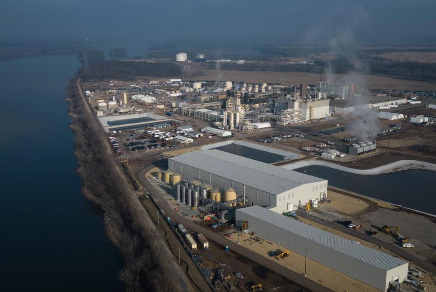 3M’s Cordova chemical plant in Illinois on the Mississippi River upstream from the Quad Cities on Dec. 7, 2022. The company said it will stop making PFAS chemicals in 2025.