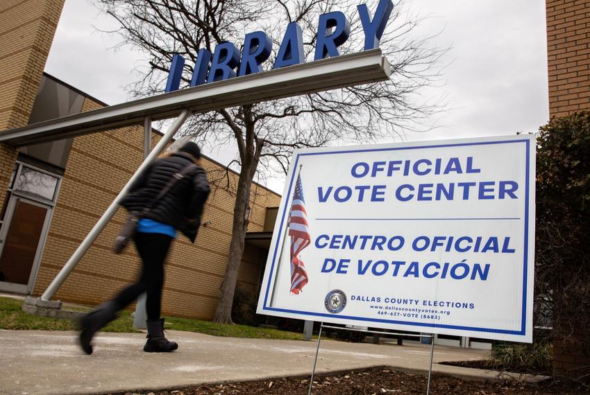 Voters enter the Audelia Road Branch Library in Dallas on Feb. 25, 2022, the last day of early voting in the Texas primary.