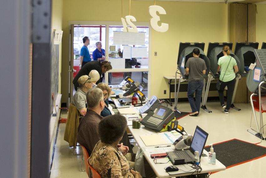 Voters at an early voting location in Houston on Wednesday, Feb. 21, 2018.