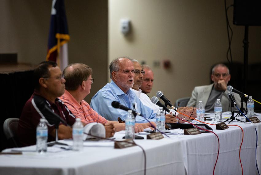 Uvalde Mayor Don McLaughlin speaks during a city council meeting on June 21, 2022.